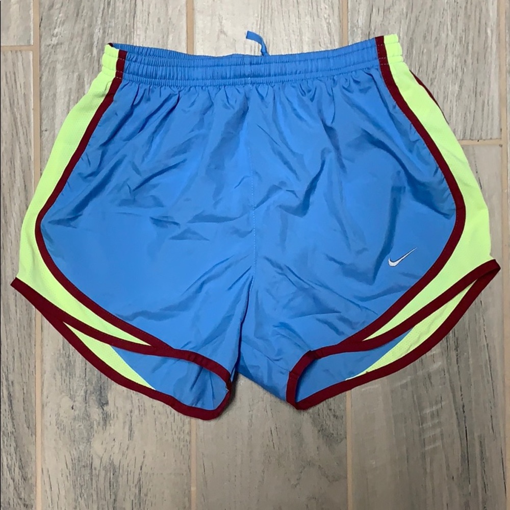 Nike Dri-Fit Short. Size Small